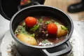 Notre fameux bœuf bourguignon en cocotte